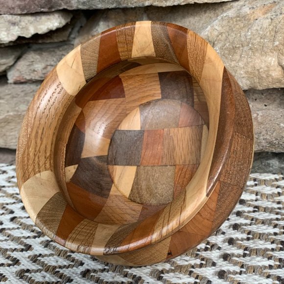 Wood Segmented Hand Crafted Bowl Artisan Signed - Picture 2 of 6